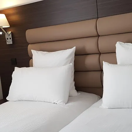 Annexe Otel Nice
