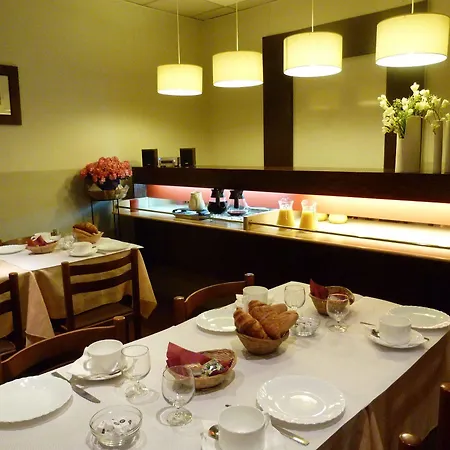 Ξενοδοχείο Annexe 3*